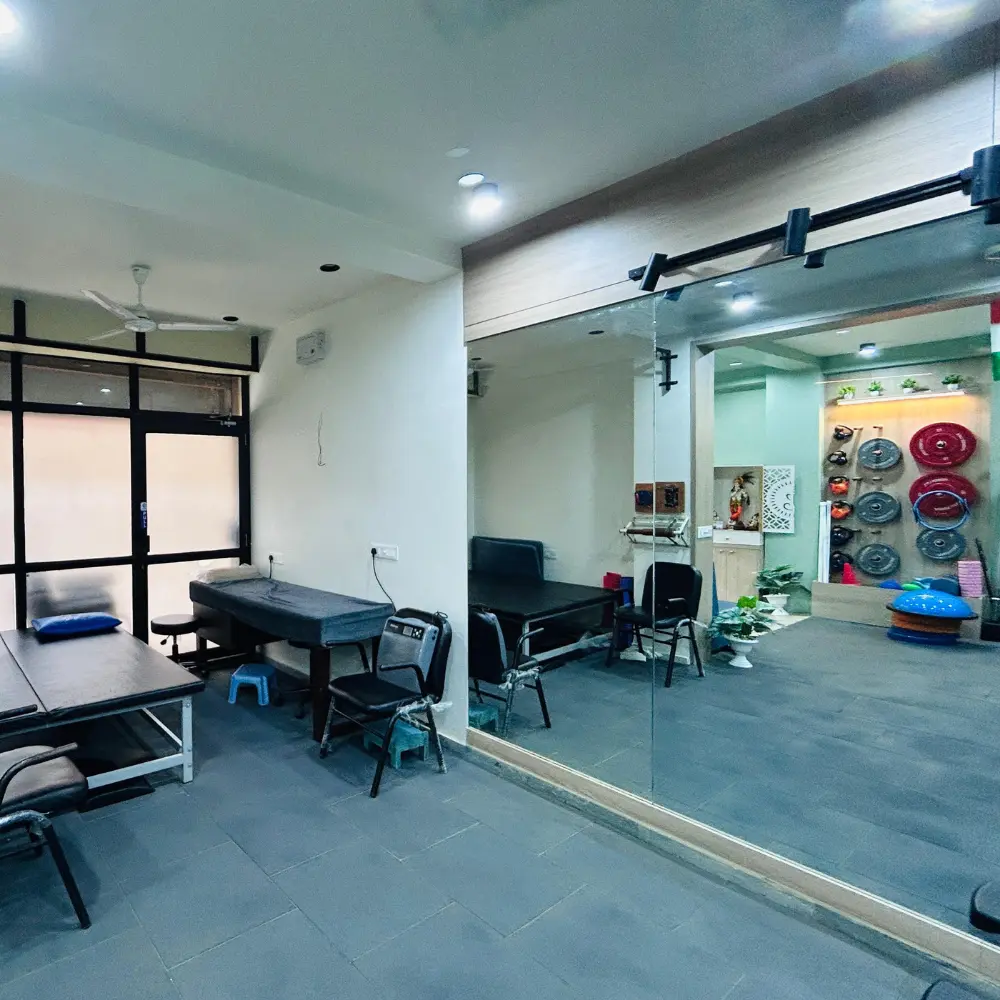 Complete Care Thaltej clinic facility photo 4