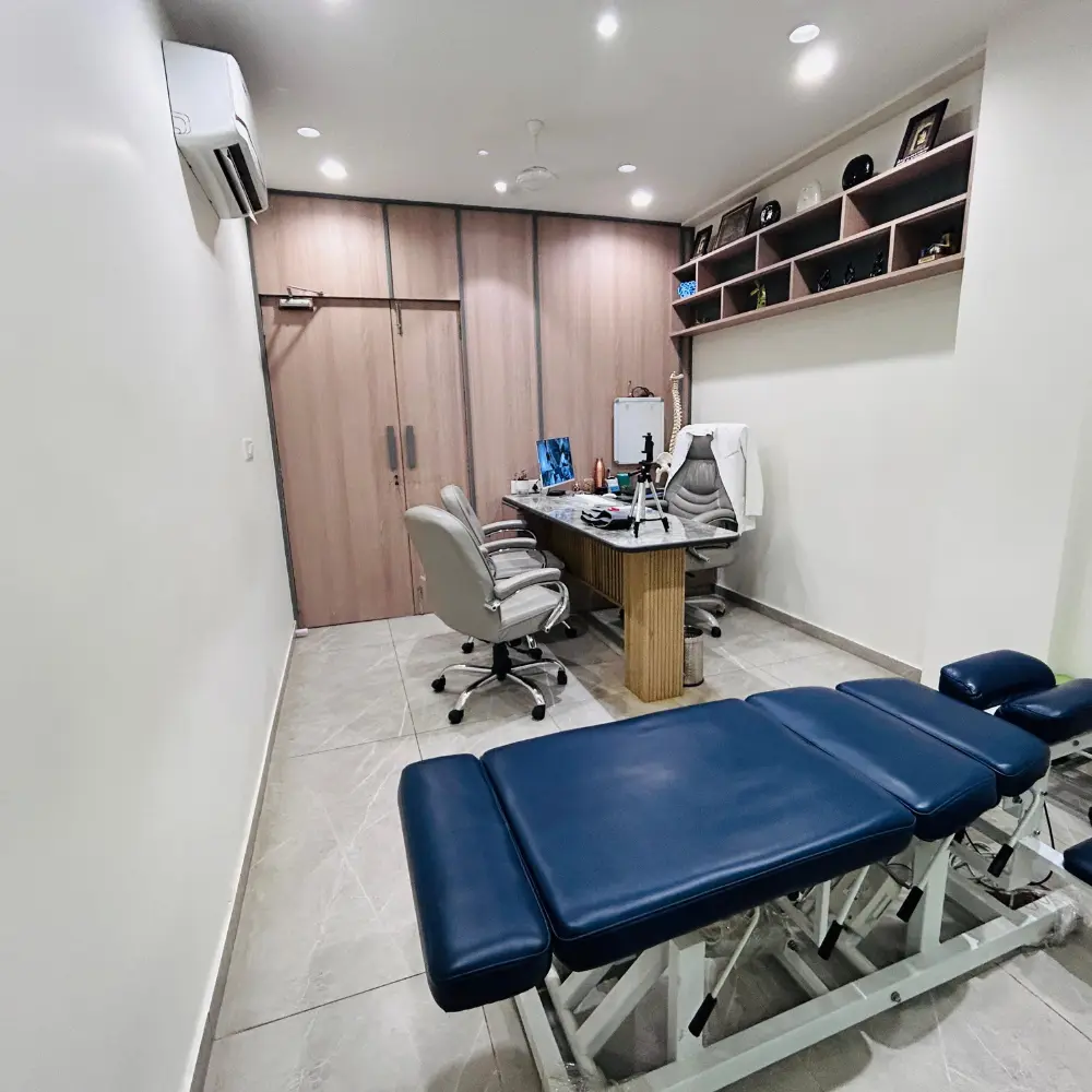 Home physiotherapy service in Thaltej