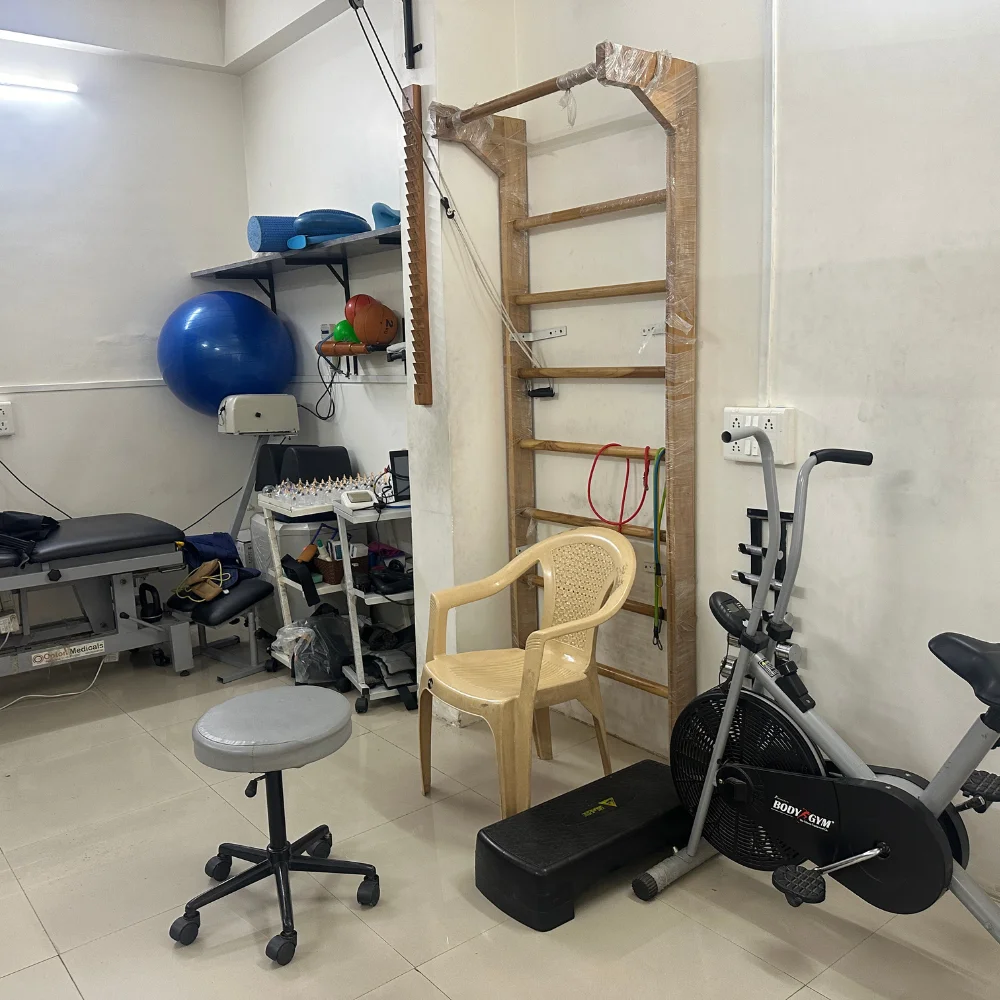 Complete Care Ankleshwar clinic facility photo 6